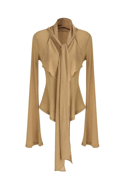 ストリーマーV ネックトップス　B4199