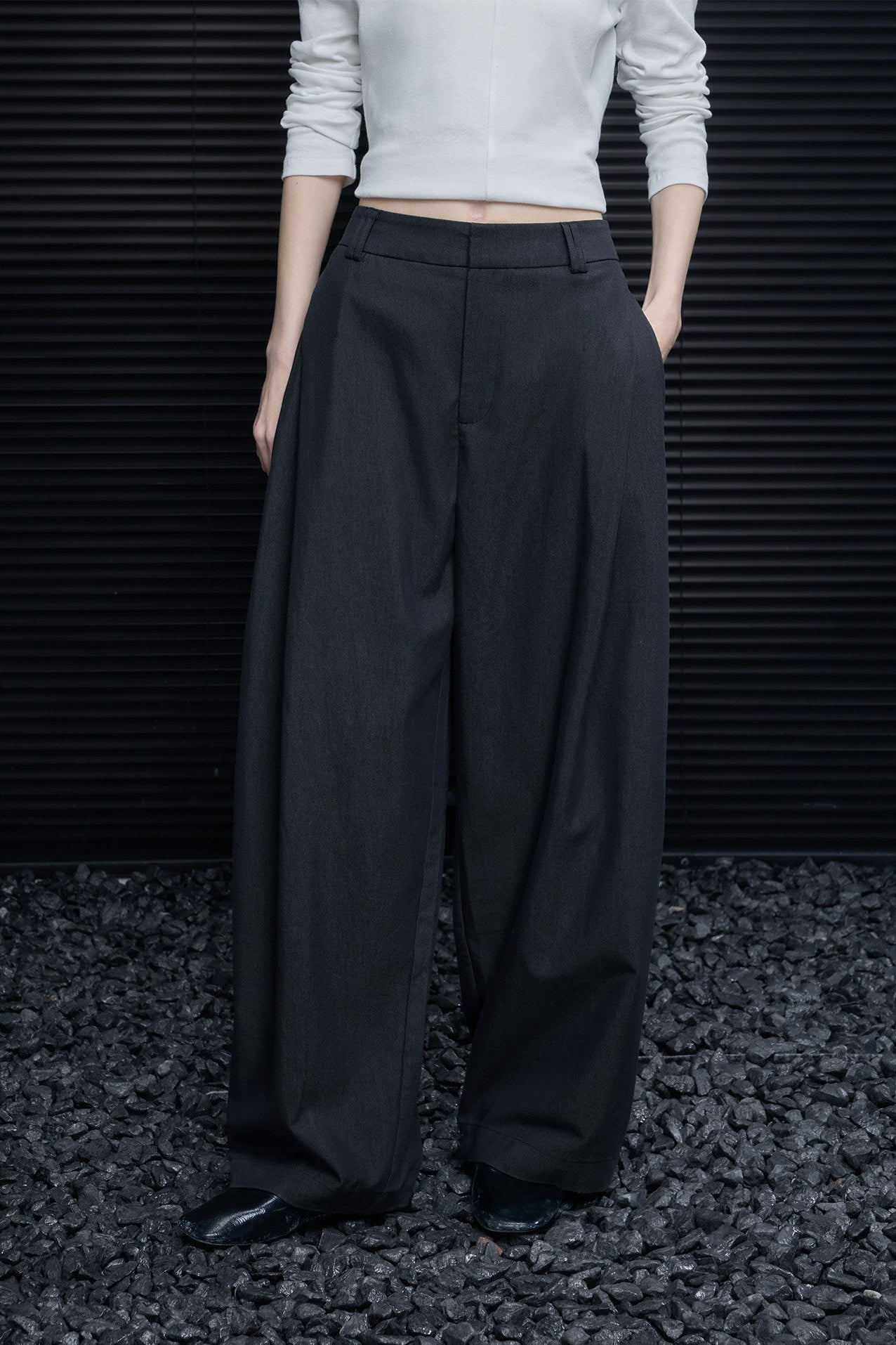 グレーストレートスーツワイドパンツ　B4666