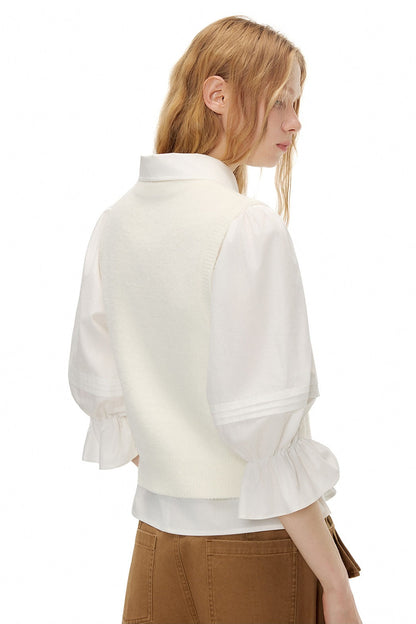 ホワイトキャットプリントVネックベスト　B4599