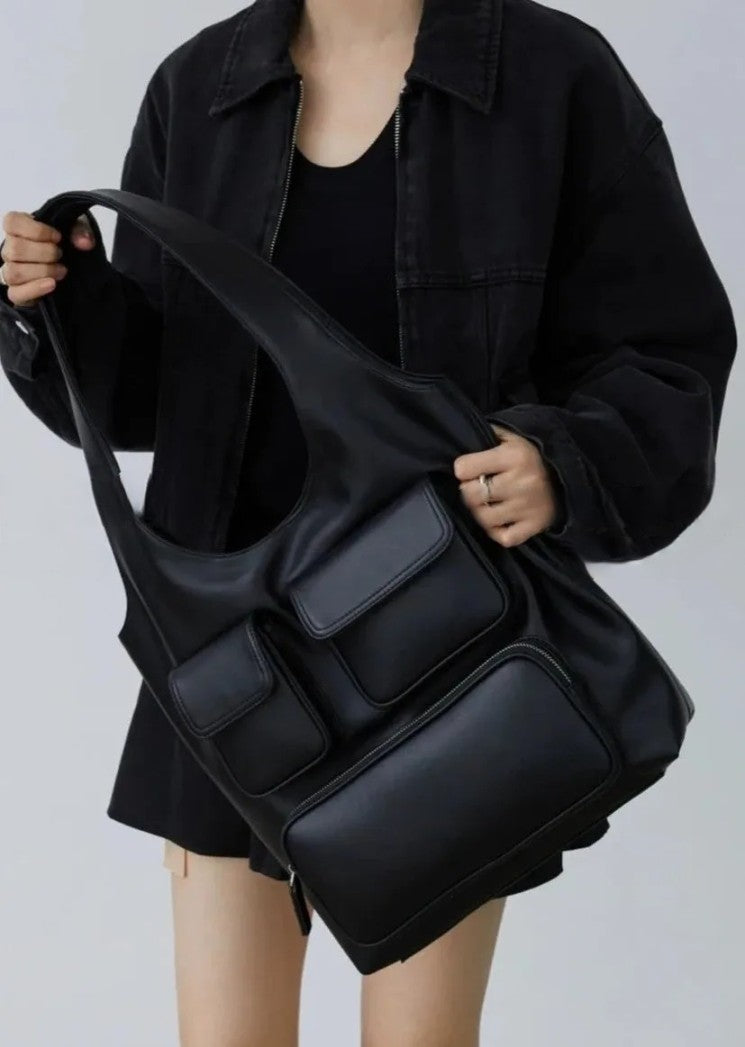 Multi-pocket leather bag B2662