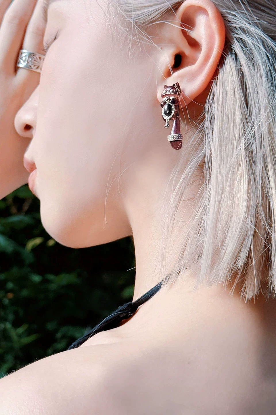 プレイフルリッチキャットS925スタッドピアス　B4464