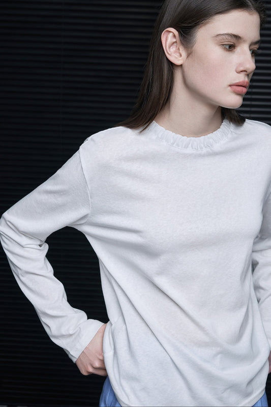 コットンホワイトギャザー入り長袖Tシャツ　B4715