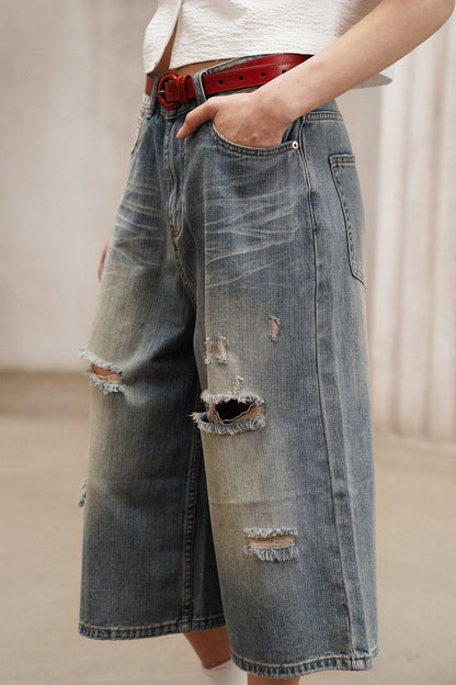Retro Washed Distressed Cropped Denim Pants B4795