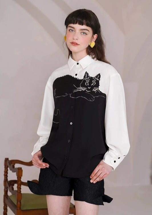 Contrast color black cat embroidery blouse B2704