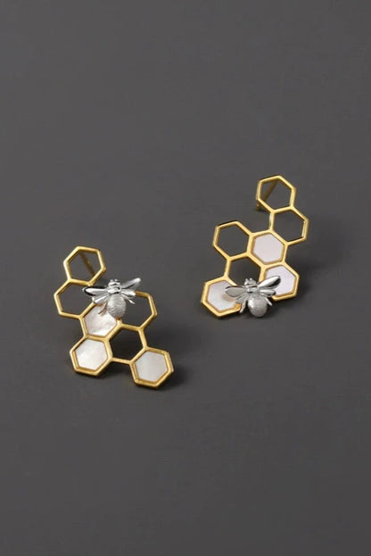 S925 Art Honeycomb Bee Design Earrings B3549
