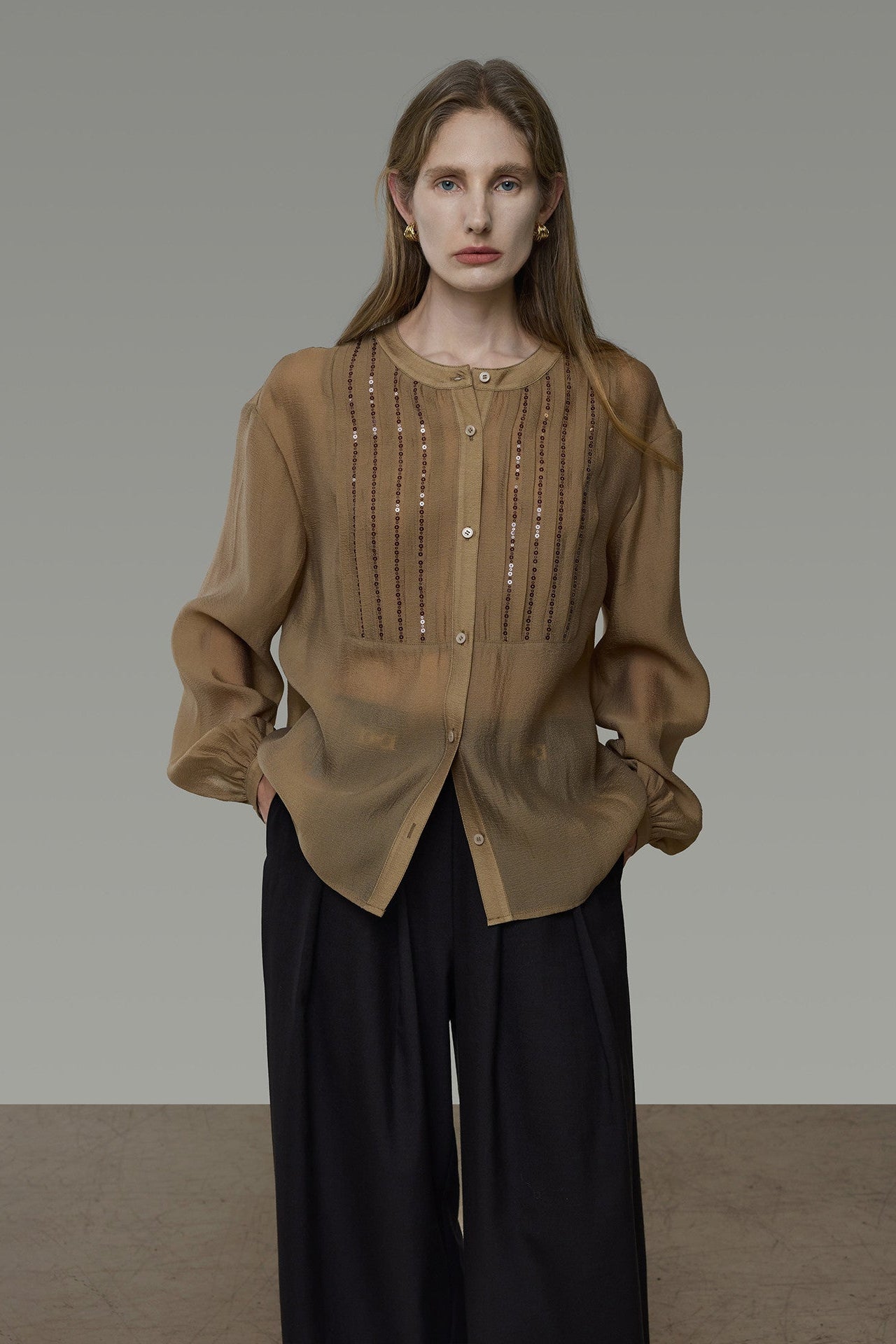 Sequined Embroidered French Loose Blouse B4938