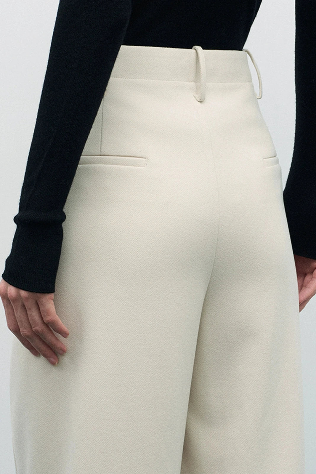 加厚羊毛白色直筒褲 B3544