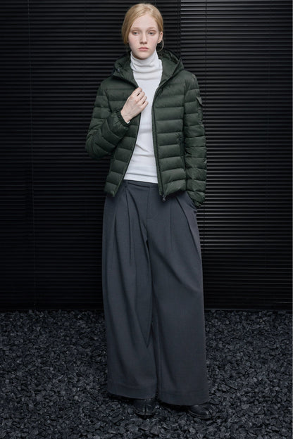 グリーンフーデッドダウンショートジャケット　B4539