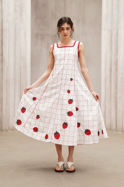 Strawberry Embroidered Check Retro Dress B4792