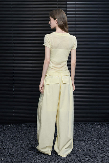 ライトイエローVネックスリムTシャツ　B4683