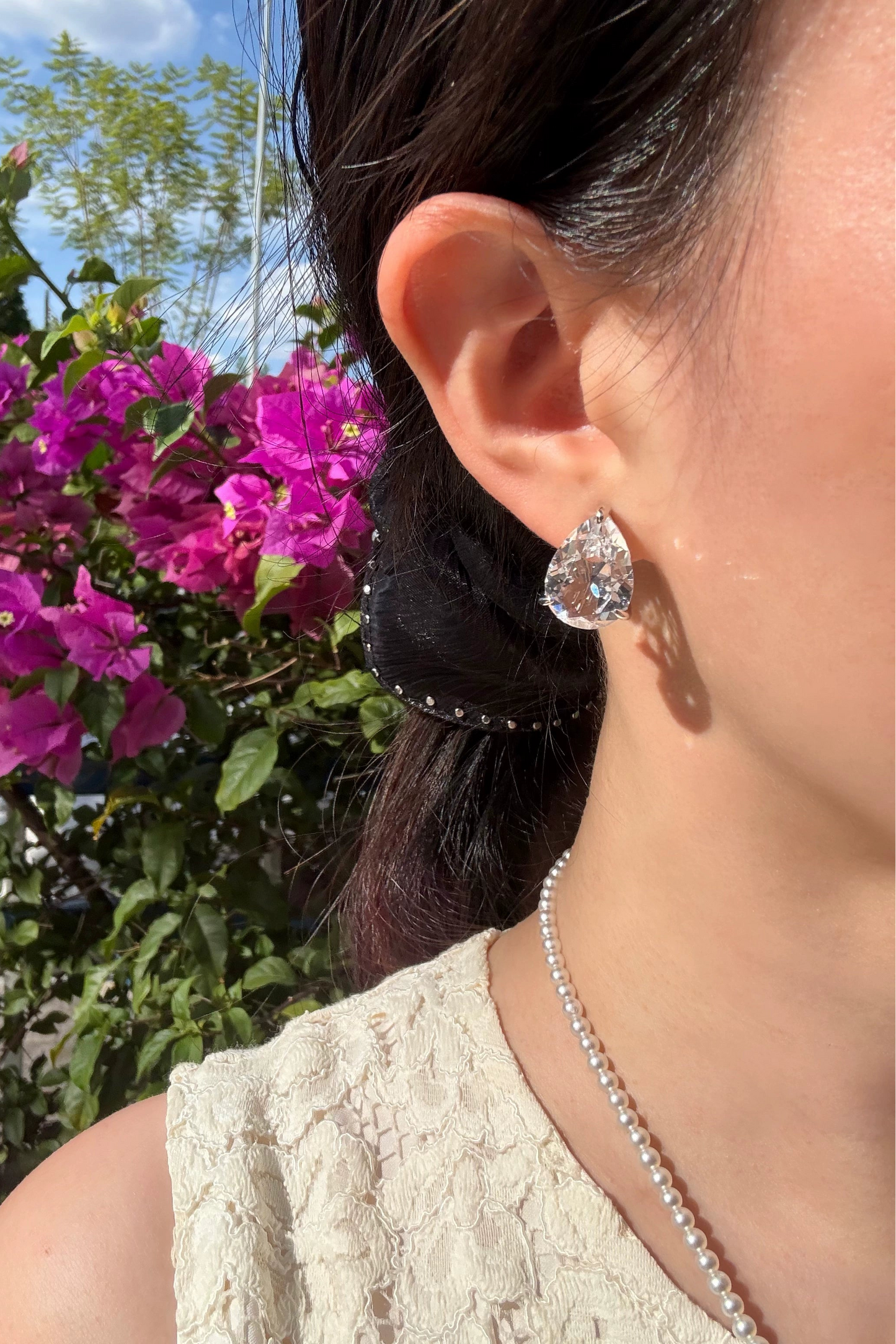 S925 Natural White Crystal Teardrop Earrings B4385