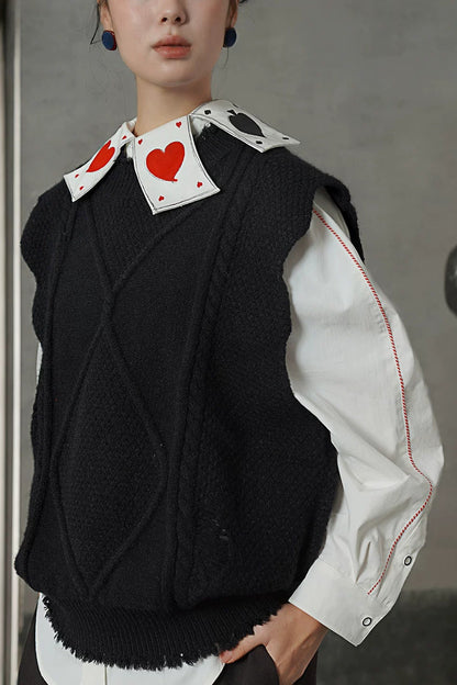 ブラックダイヤモンド柄ニットベスト　B4584