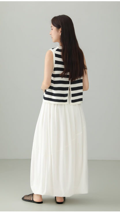 Back Slit Sleeveless Striped Top B4764