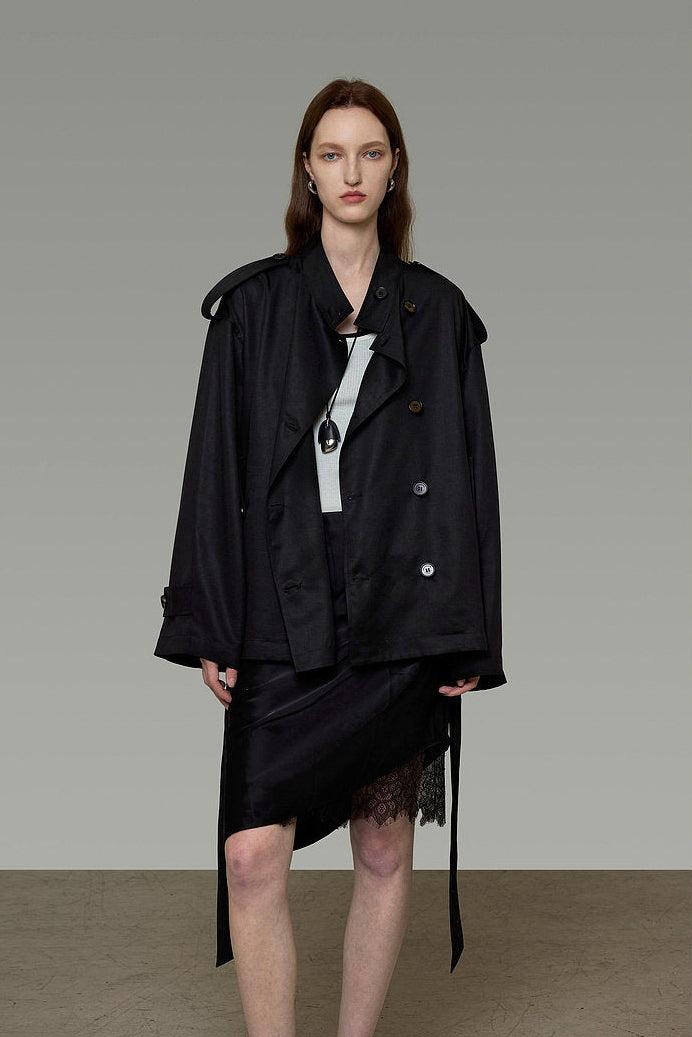 Black Short Double-Breasted Trench Coat B4911