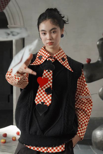 ブラックダイヤモンド柄ニットベスト　B4584