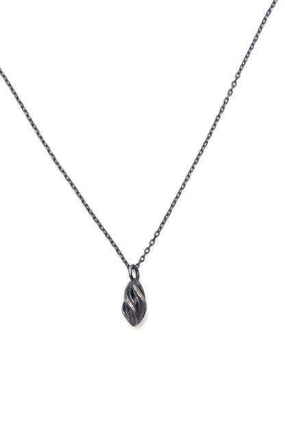 S925ハンギングベルヴァインペンダントネックレス　B4535