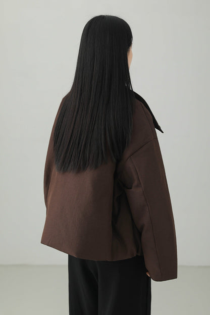 ミニマリストスタンドカラーダウンジャケット　B4533