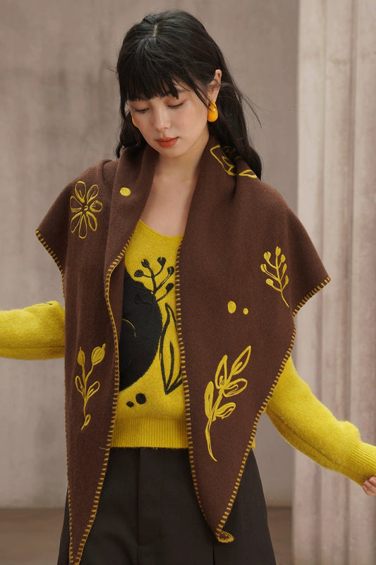 ブラウンピュアウールフラワー刺繡ショール　B4457