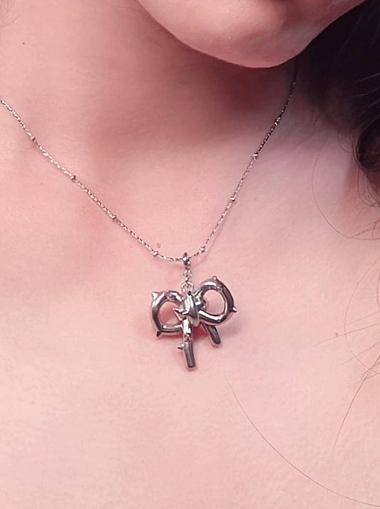 Sweet Cool Thorn Ribbon Necklace B2787