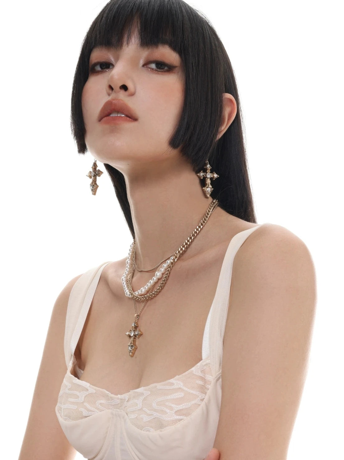 Baroque pearl cross necklace B2832