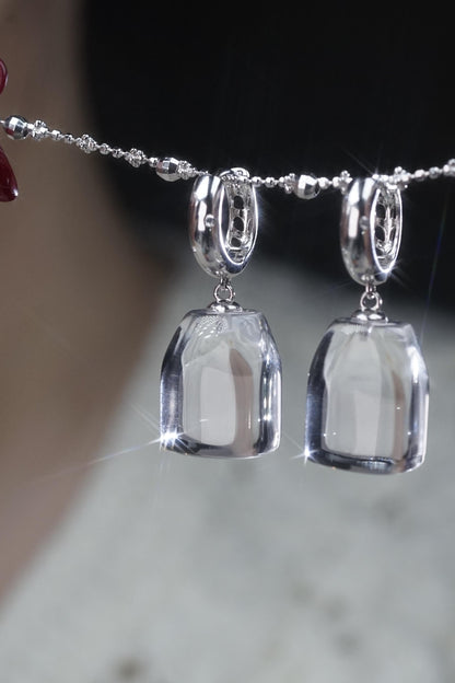 S925天然ホワイトクリスタル7Aグレードスクエアピアス　B4382