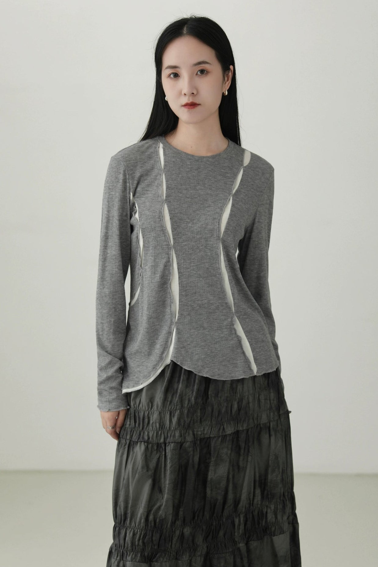 Irregular contrast color long sleeve T-shirt B4277