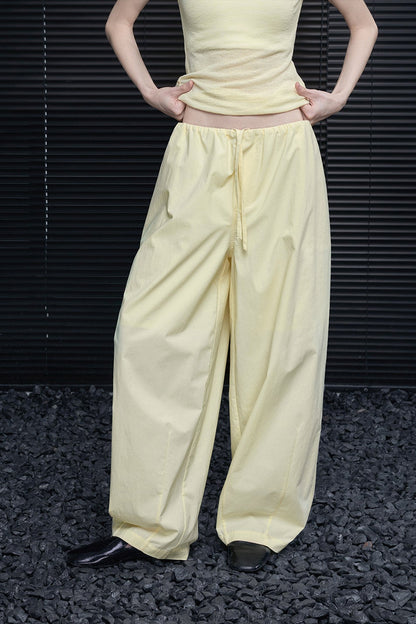 ライトイエローレイジーリラックスワイドパンツ　B4682