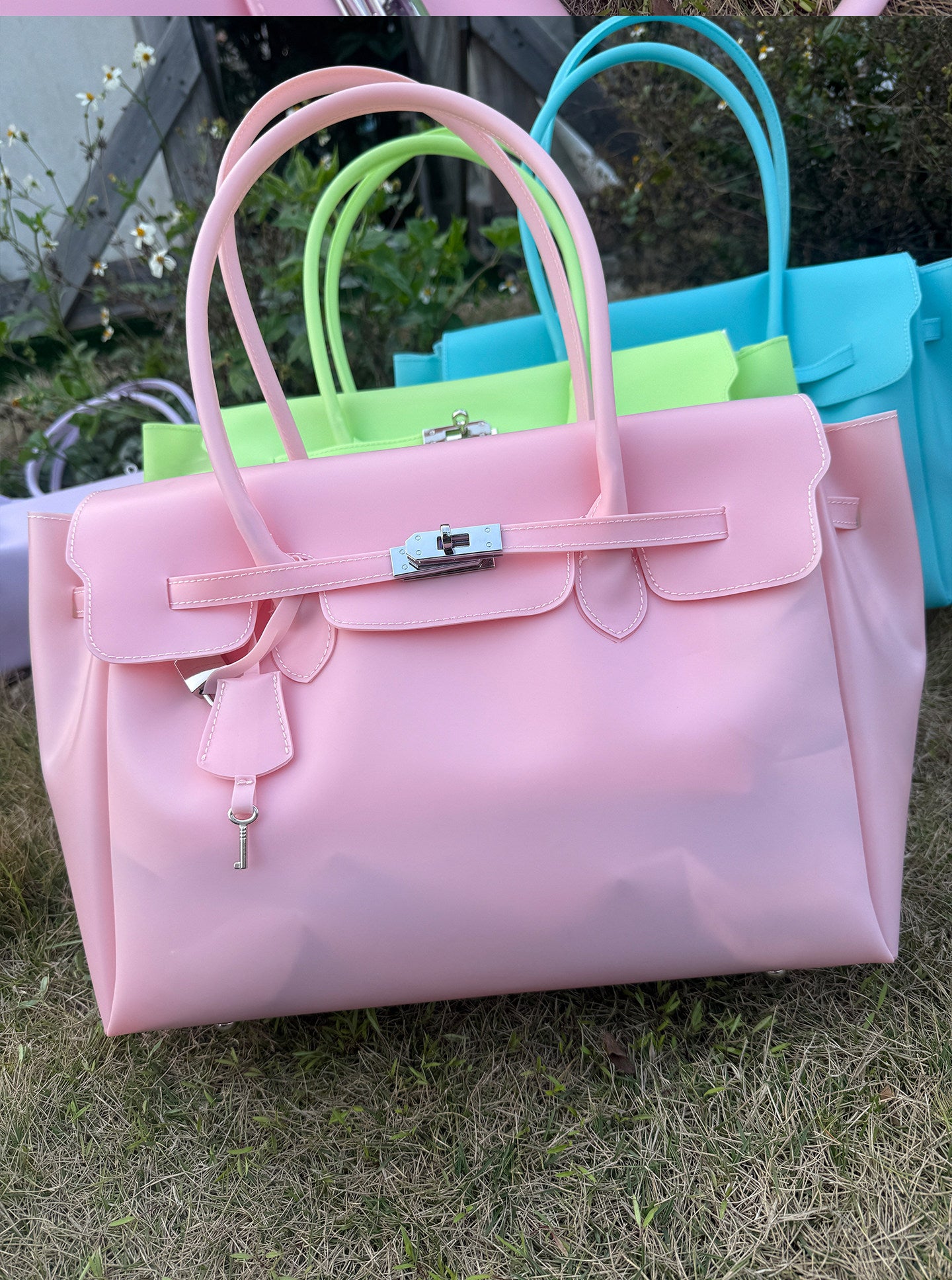 Lumière Jelly Large Tote Bag B4802