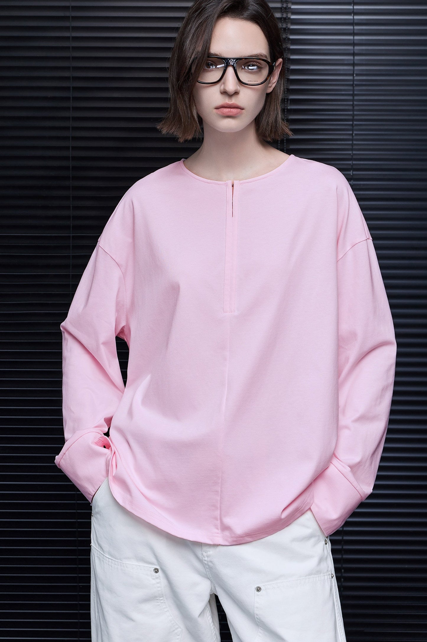 ライトピンク コットン100％ ハーフプラケット 長袖Tシャツ　B4971