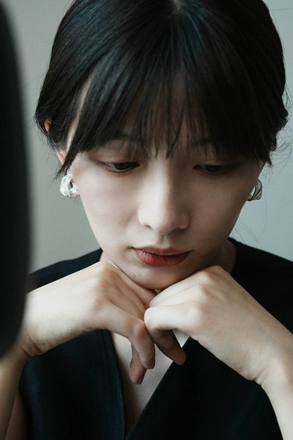 S925ヴィンテージクチナシファイバーハイエンドニッチピアス　B4146