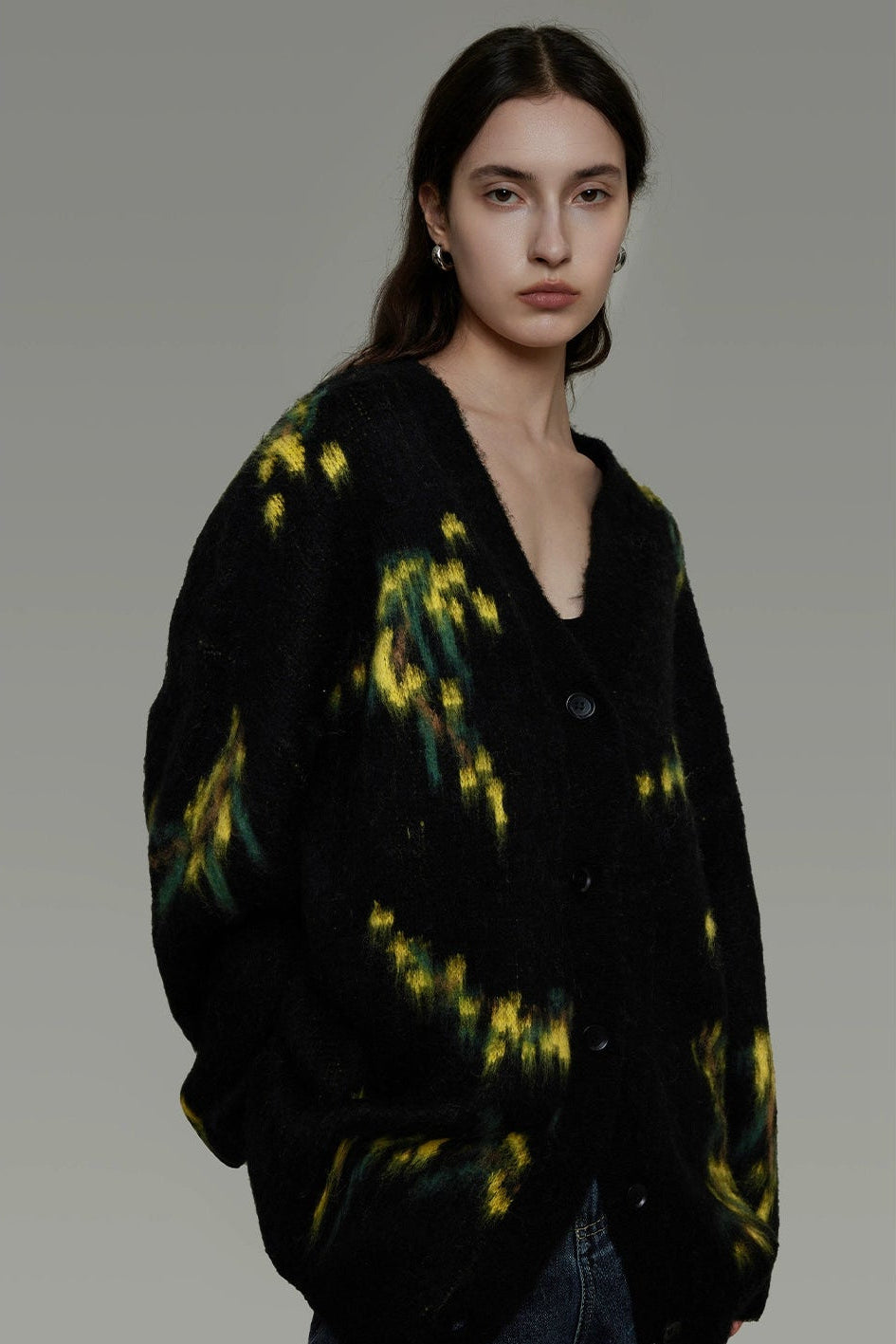 復古寬鬆V領針織開襟衫 B4443