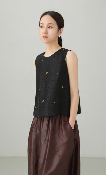 100％マルベリーシルク香雲紗刺繍入りノースリーブトップス　B4884