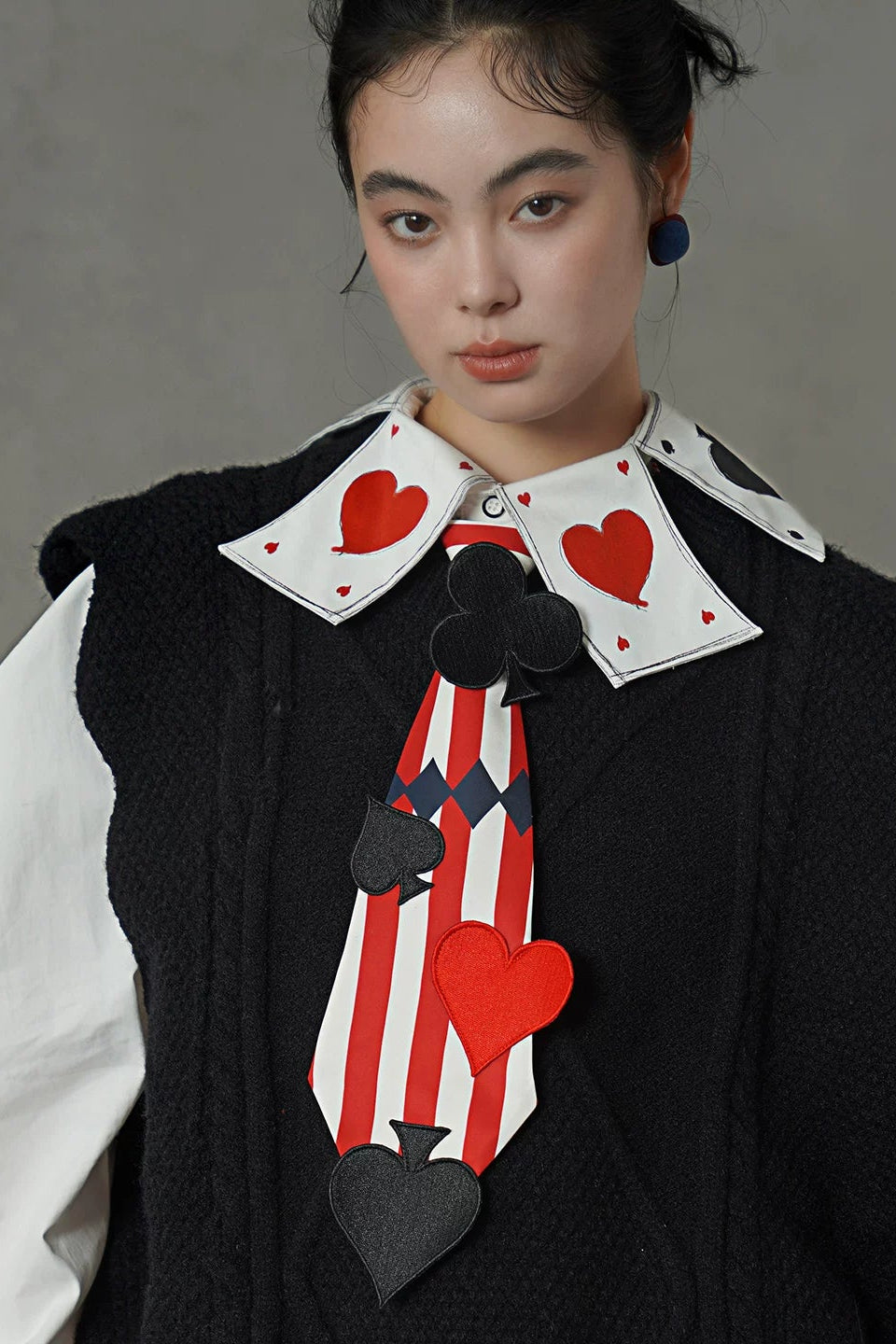 レッドストライプトランプネクタイ　B4580