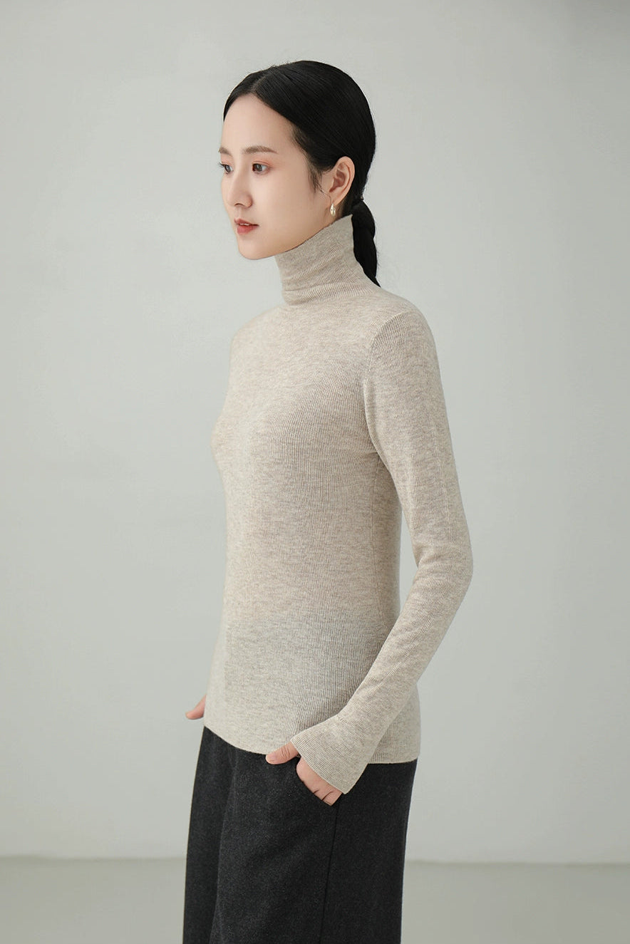 100% ウールウルトラファインハイネックセーター　B4531