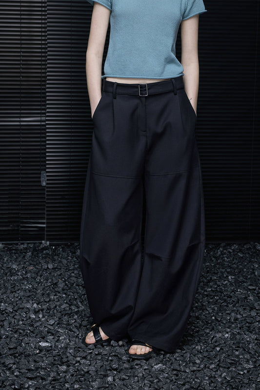 ブラックシミタースーツワイドパンツ　B4716