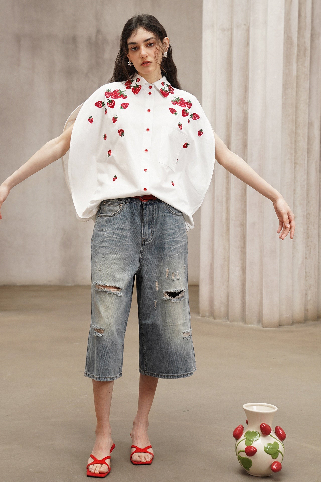 Strawberry Embroidered Flying Shirt B4790