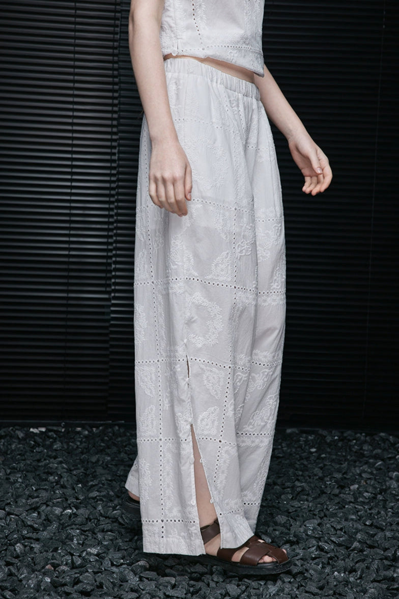 ホワイトコットンレースストレートルーズパンツ　B4078