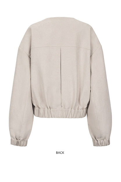 ラペルワイドショルダーショートジャケット　B4653