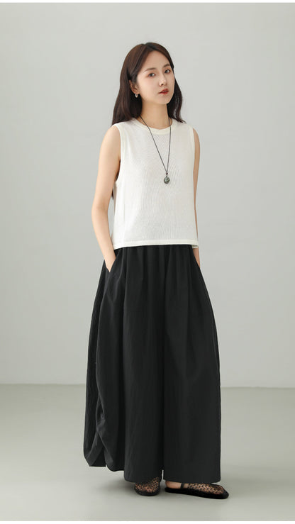 Black Art Silhouette Wide Skirt Pants B4761