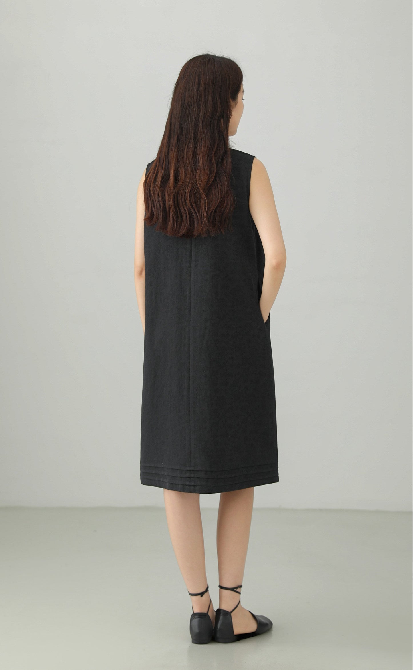 Linen Blend Jacquard Sleeveless Midi Dress B4891