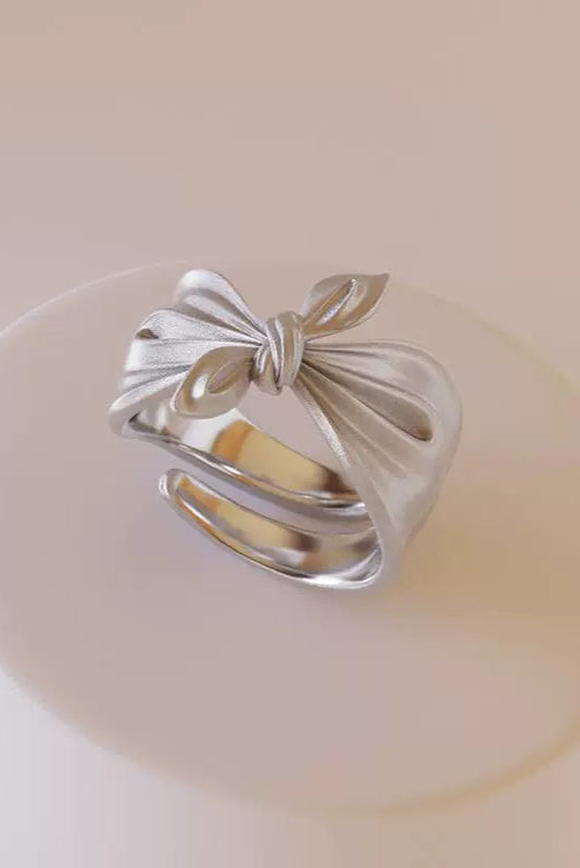 ストリングトリックシングルノットオープンリング　B4171