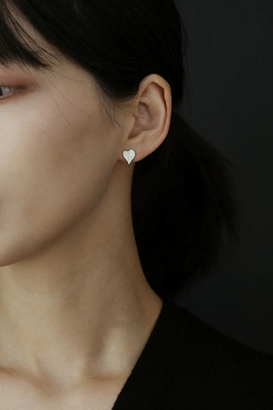 S925ヴィンテージウーブンラブピアス　B4152