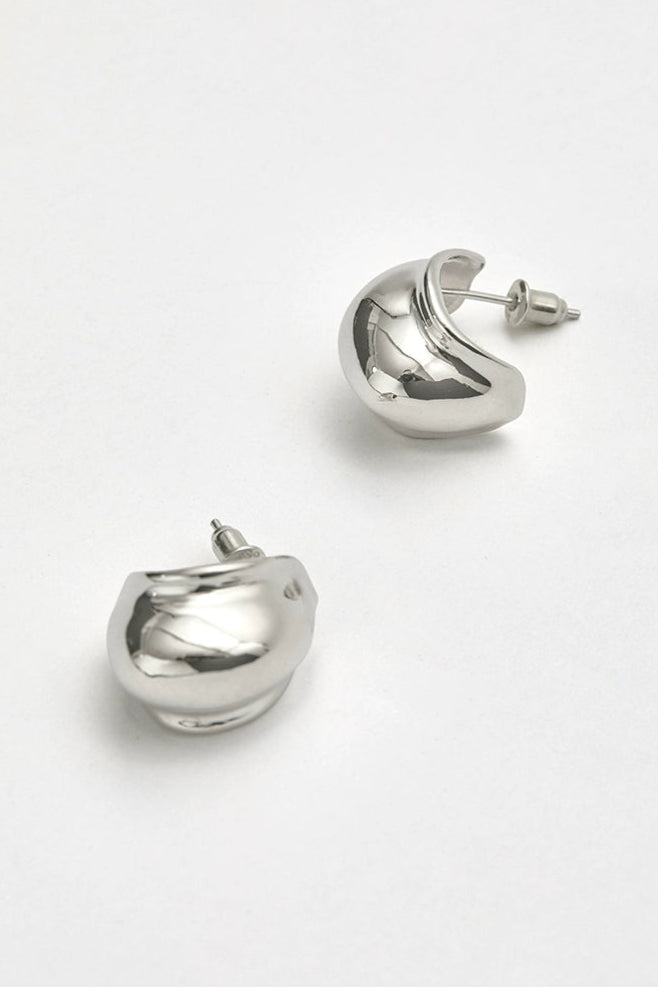 S925ヴィンテージプレーンスタッドピアス　B4245