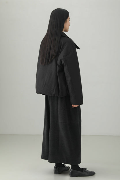 ミニマリストスタンドカラーダウンジャケット　B4533