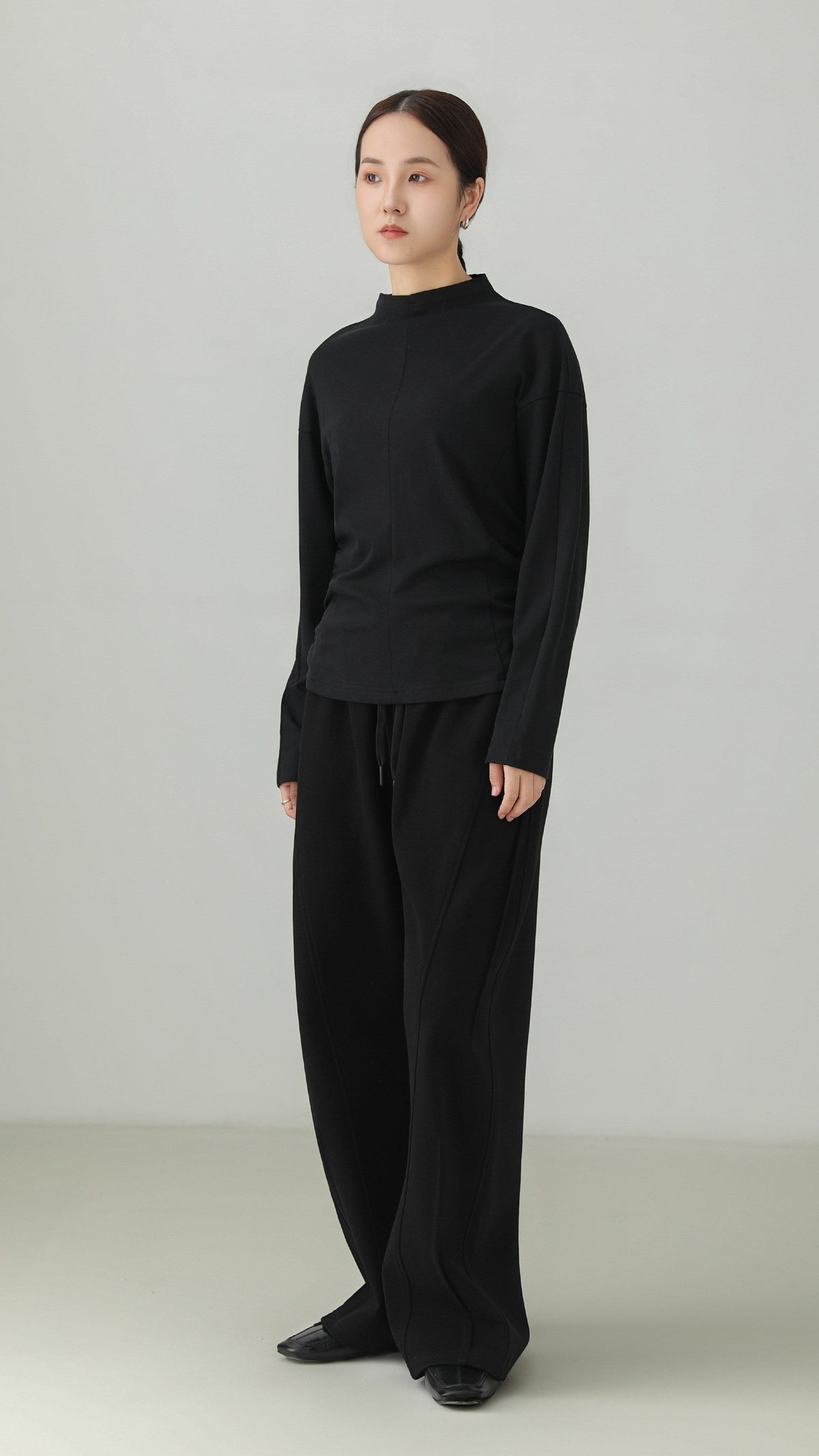 Bottleneck Side-Shirring Drape Long Sleeve T-Shirt B5001