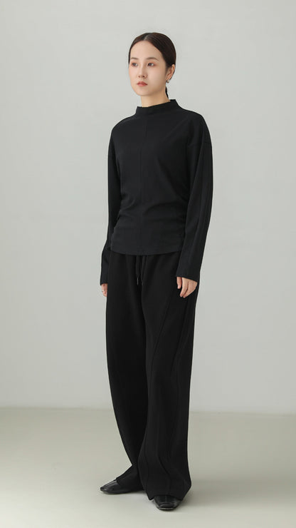 Bottleneck Side-Shirring Drape Long Sleeve T-Shirt B5001