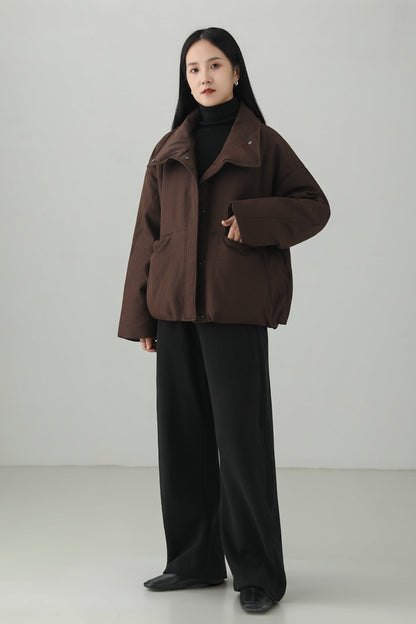 ミニマリストスタンドカラーダウンジャケット　B4533