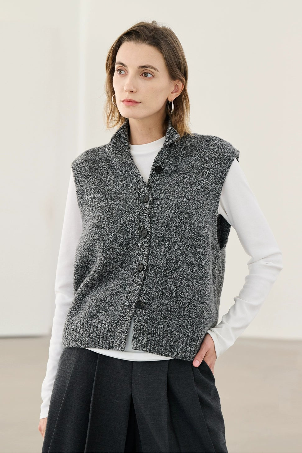 美利奴羊毛立領背心 B4484