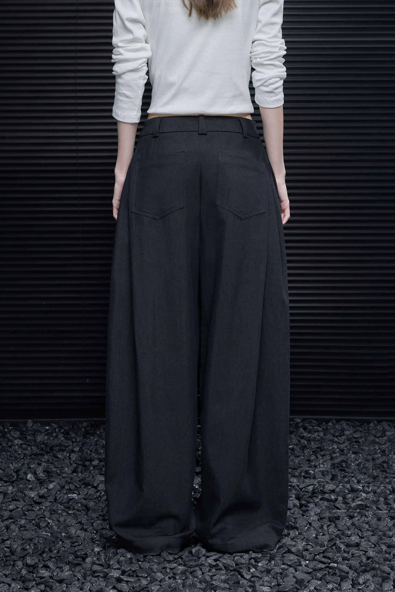 グレーストレートスーツワイドパンツ　B4666