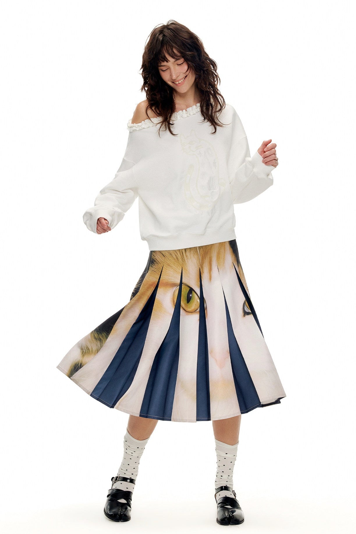 キャットプリントミッドウエストプリーツスカート　B4597